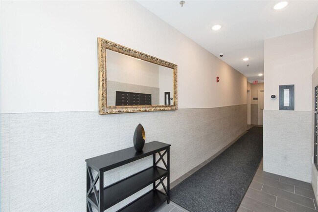 Building Photo - 7014 Jackson St