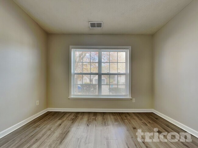 Building Photo - 7113 Boulder Pass