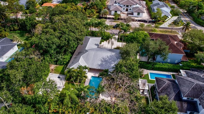 Building Photo - 5765 SW 84th St