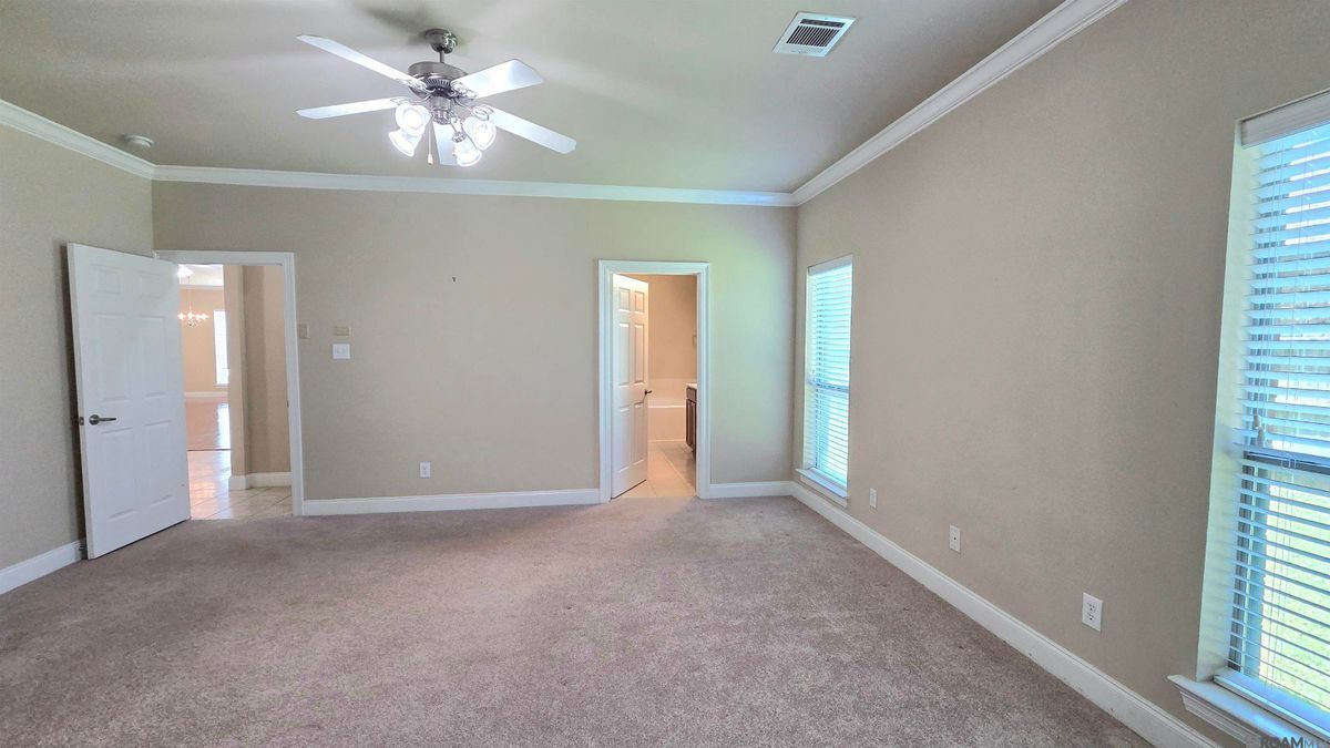 Building Photo - 16545 Antioch Ct