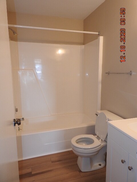 Bedroom 2 Bathroom - 3602 Timberline Trl