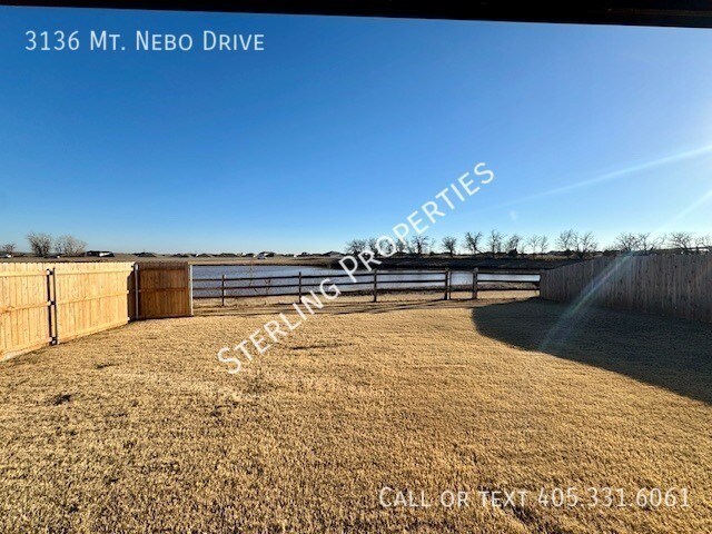 Building Photo - 3136 Mt Nebo Dr