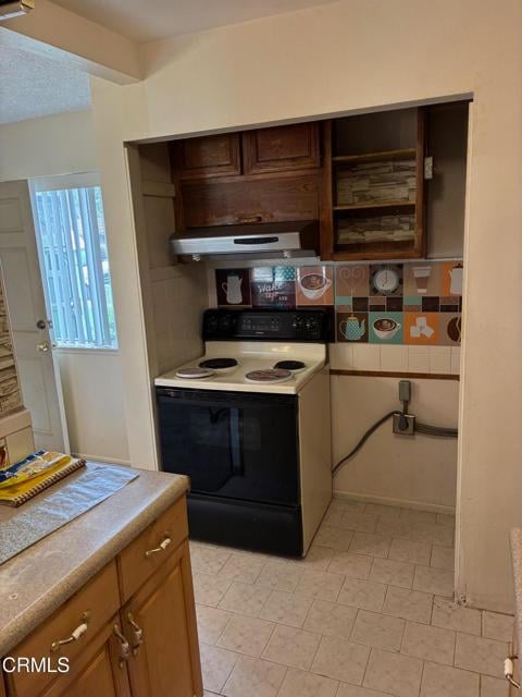 Building Photo - 702 W Hemlock St