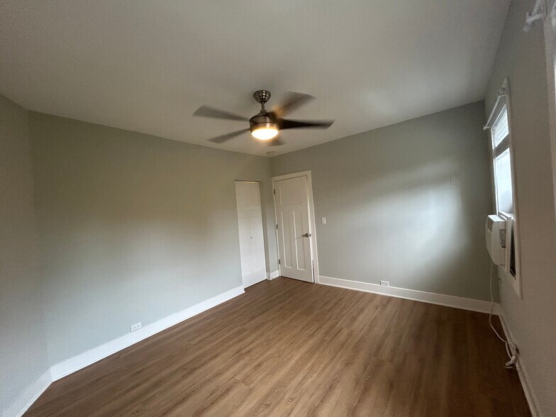 Building Photo - 730 Judson Ave
