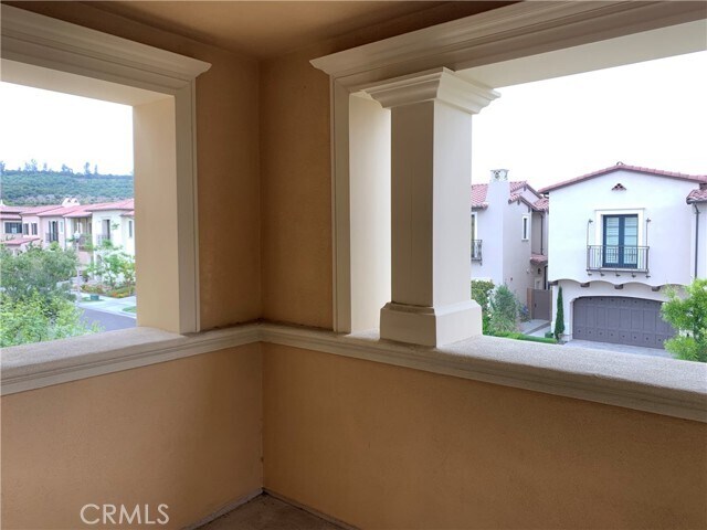 Building Photo - 115 Candleglow