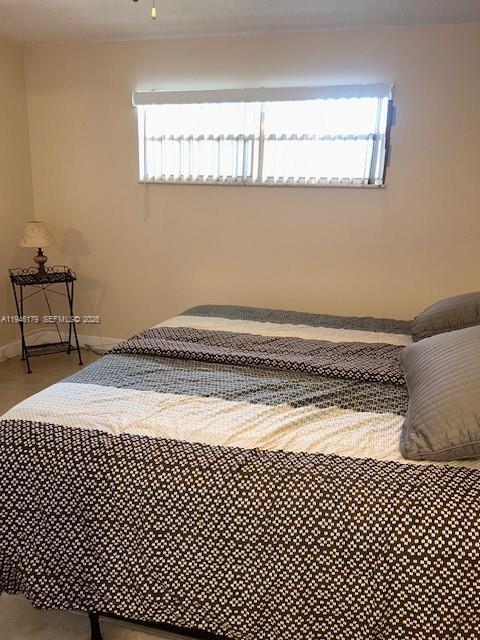 Building Photo - 311 S Hollybrook Dr