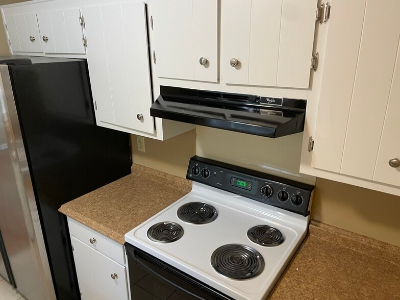 Building Photo - 1010 Hammack Ct