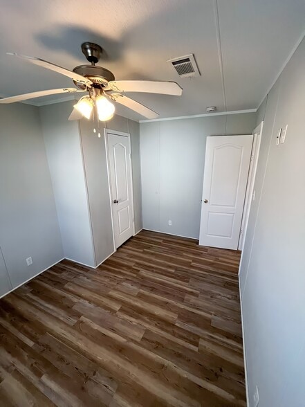 Building Photo - 110 N Michigan St