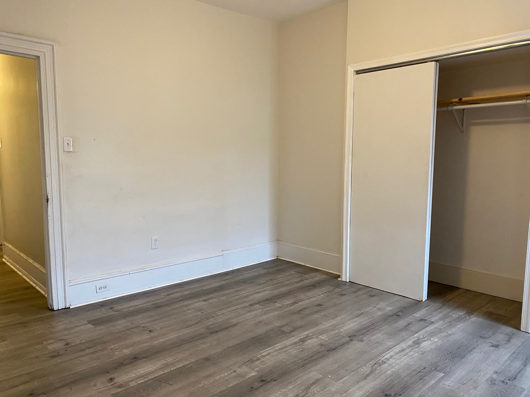 Bed 2 - 2530 N 18th St