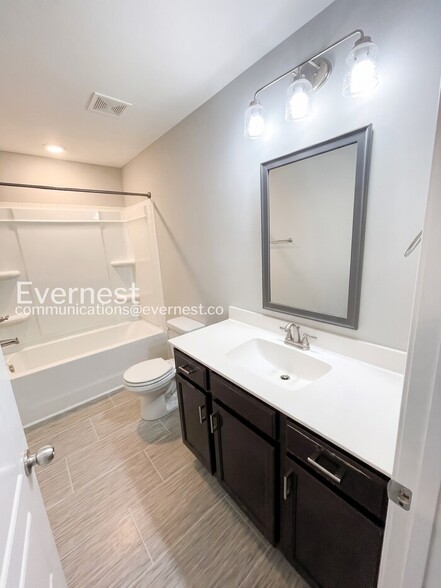 Building Photo - 222 Notgrass Rd