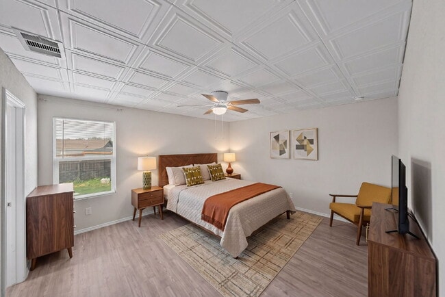 Building Photo - Stylish One Story Living with Modern Upgrades and Resort Style Amenities
