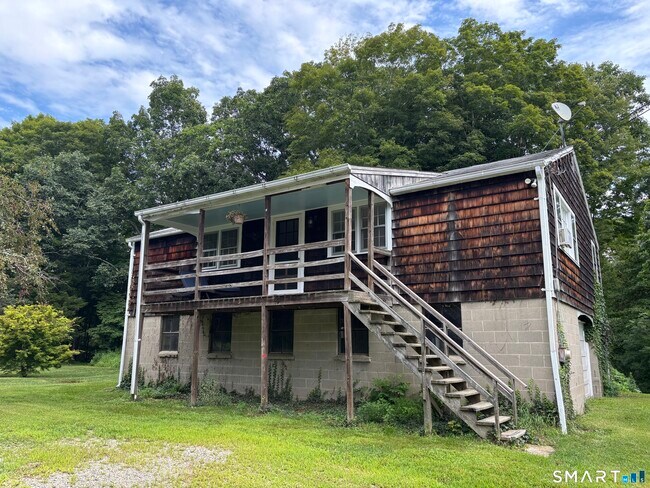 Building Photo - 30 Hopyard Rd