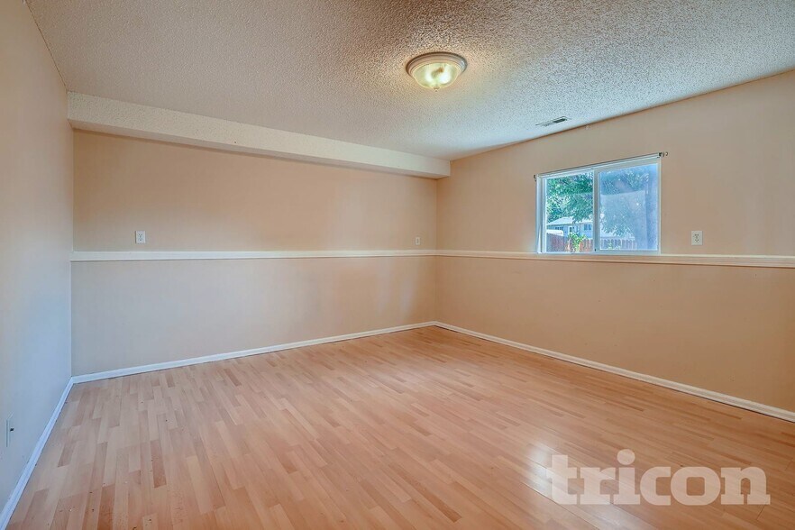 Building Photo - 4650 Dooley Way