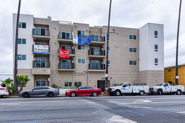 Building Photo - 7410 S Avalon Blvd