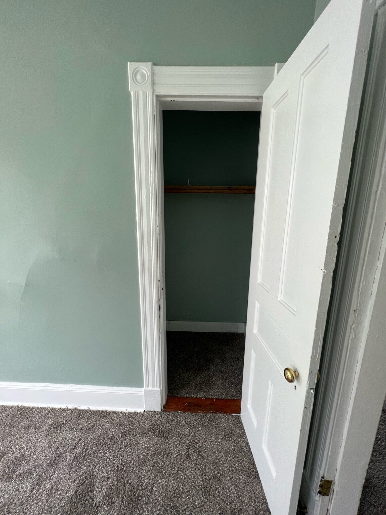 Building Photo - 64 Fairview St