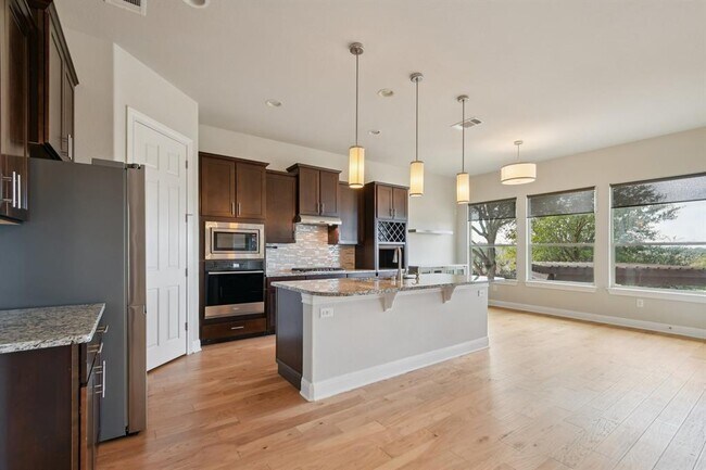 Building Photo - 22316 Verbena Pkwy