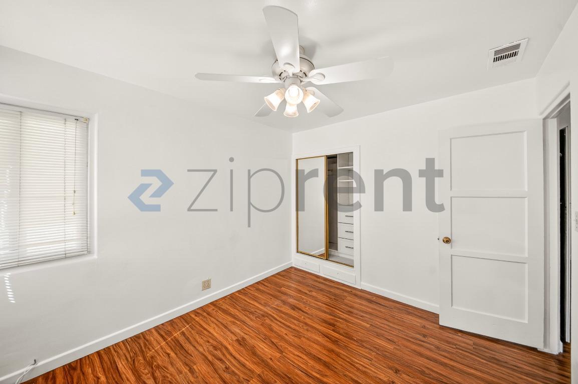 Building Photo - 2853 Doolittle Ave