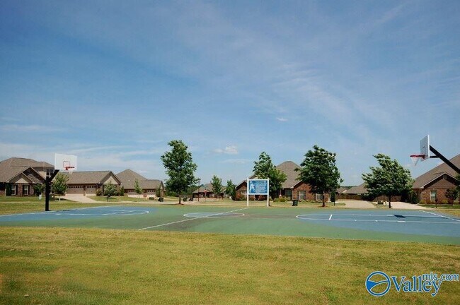 Building Photo - 109 Woodsbrook Pl SW