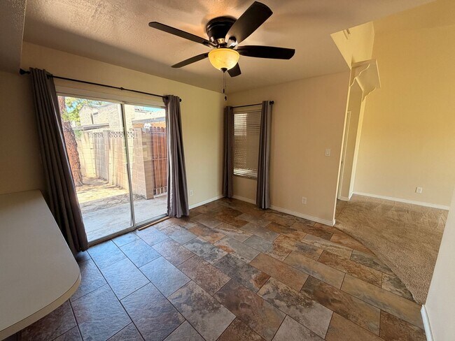 Building Photo - 4509 W Continental Dr
