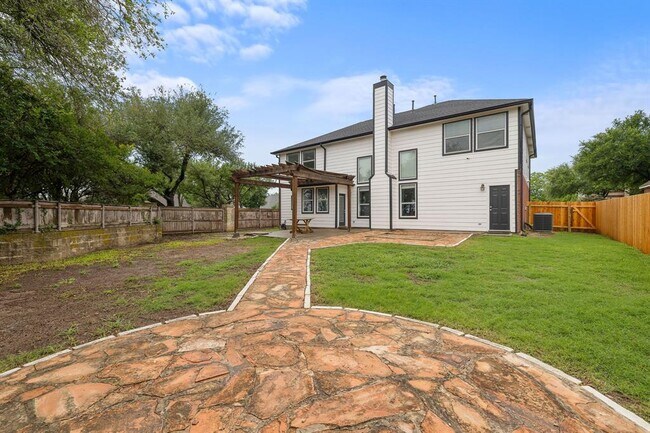 Building Photo - 701 Stansted Manor Dr