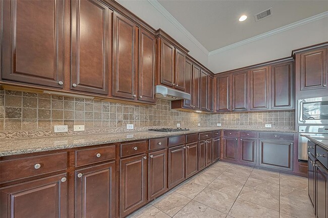 Building Photo - 13910 Desert Trace Ct