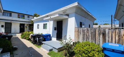 Building Photo - 4415 Burns Ave