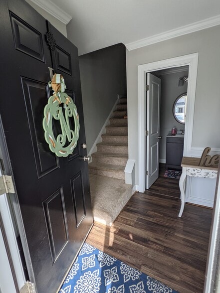 Building Photo - 124 Chandler Dr