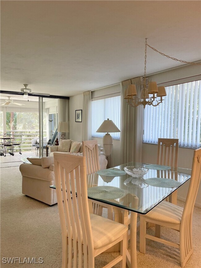 Building Photo - 15191 Cedarwood Ln