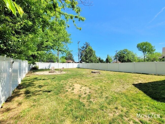 Building Photo - 1512 Norris Ave