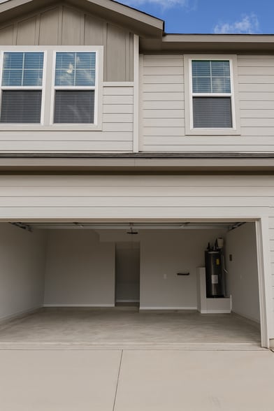 Building Photo - 463 Nespral Dr