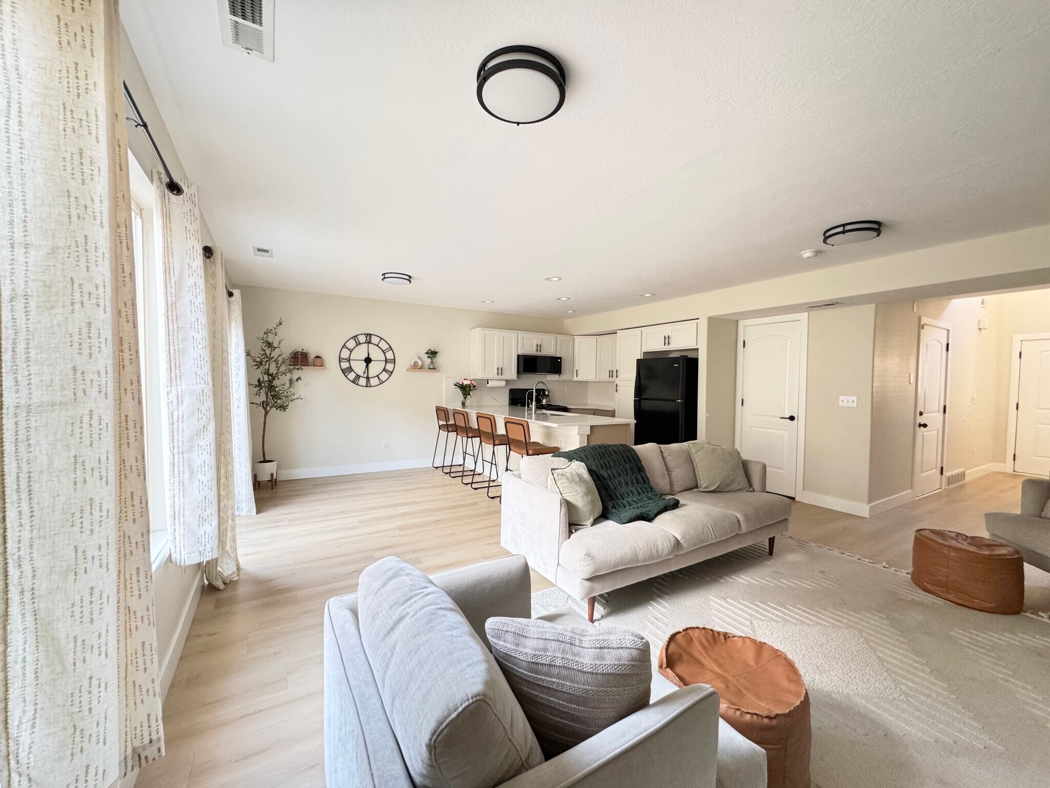 Building Photo - 2055 Evans Cove Loop