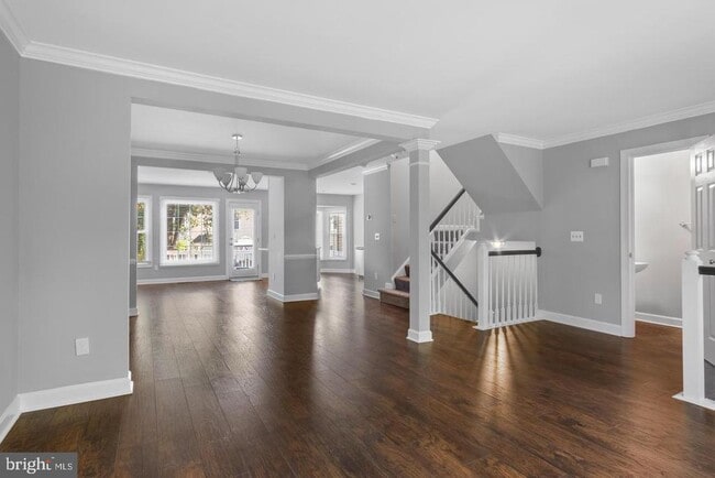 Building Photo - 7439 Heatherfield Ln