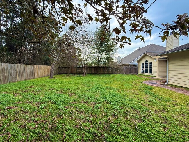 Building Photo - 25335 Rayford Crest Dr