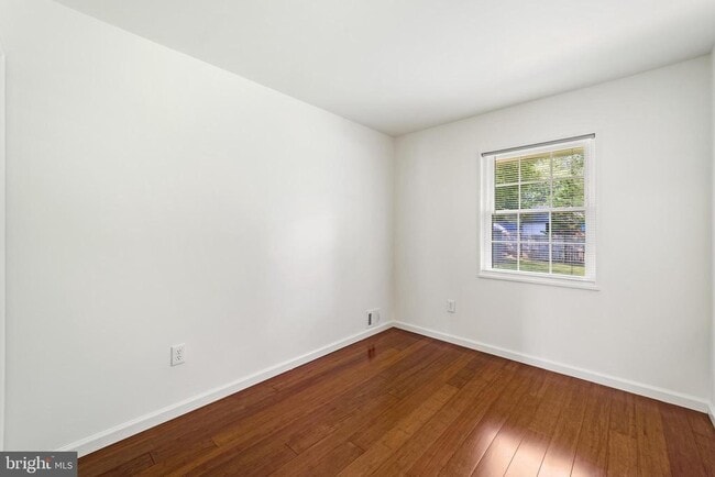 Building Photo - 7406 Blackford St