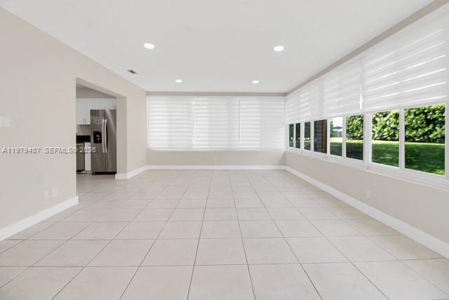 Building Photo - 7325 SW 98th Ct