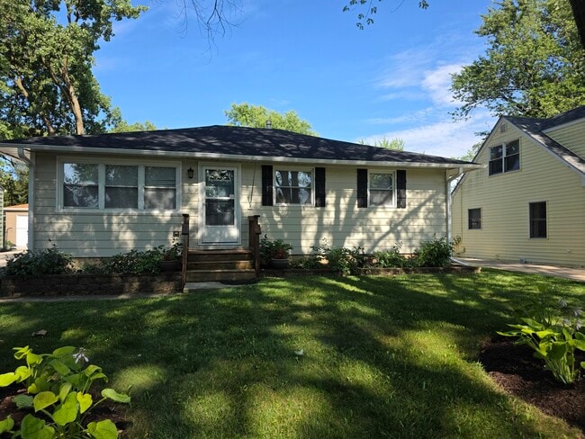 Primary Photo - 1818 S 4th Pl