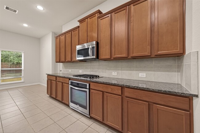 Building Photo - 17506 Waeback Dr