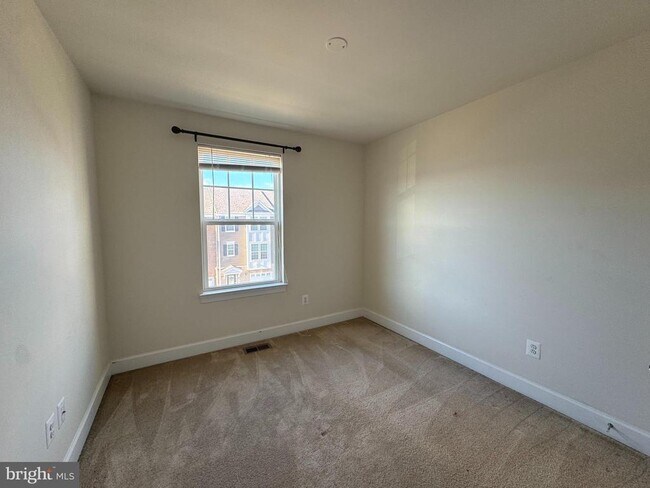 Building Photo - 8507 Craggan Ln