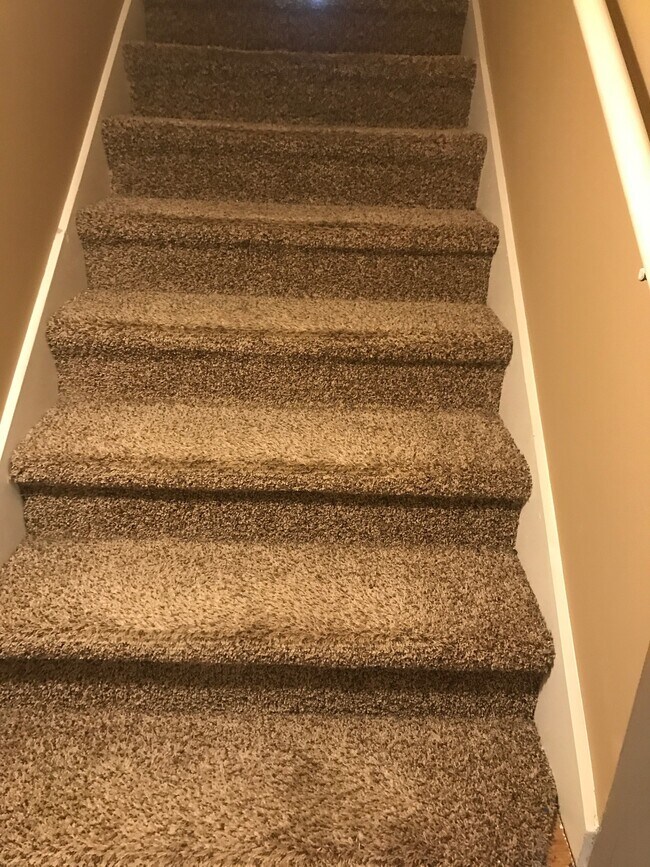 Building Photo - 814 King Arthur Dr