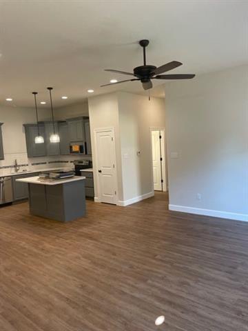 Building Photo - 7326 Mountain View Rd