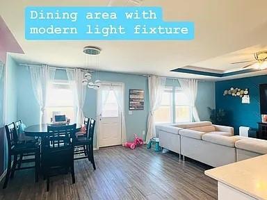 Building Photo - 16005 Sullivan Crk Dr