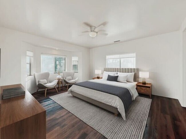 Building Photo - Multi-Generational 5-Bedroom, 4 Bath Home ...