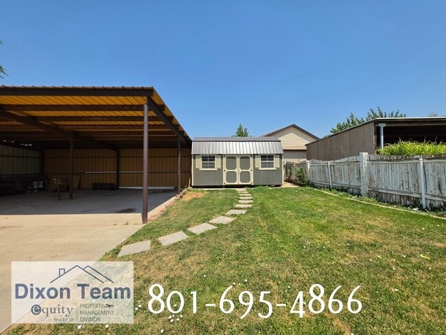 Building Photo - 44 W 150 N