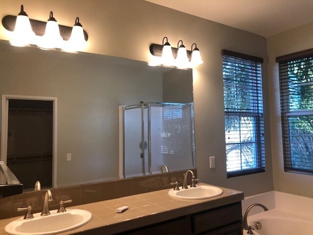 Building Photo - 31316 Strawberry Tree Ln