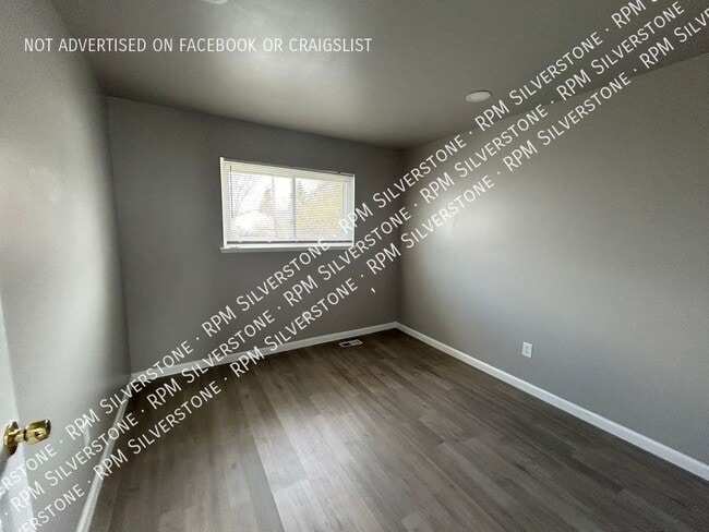 Building Photo - 2923 Arden-