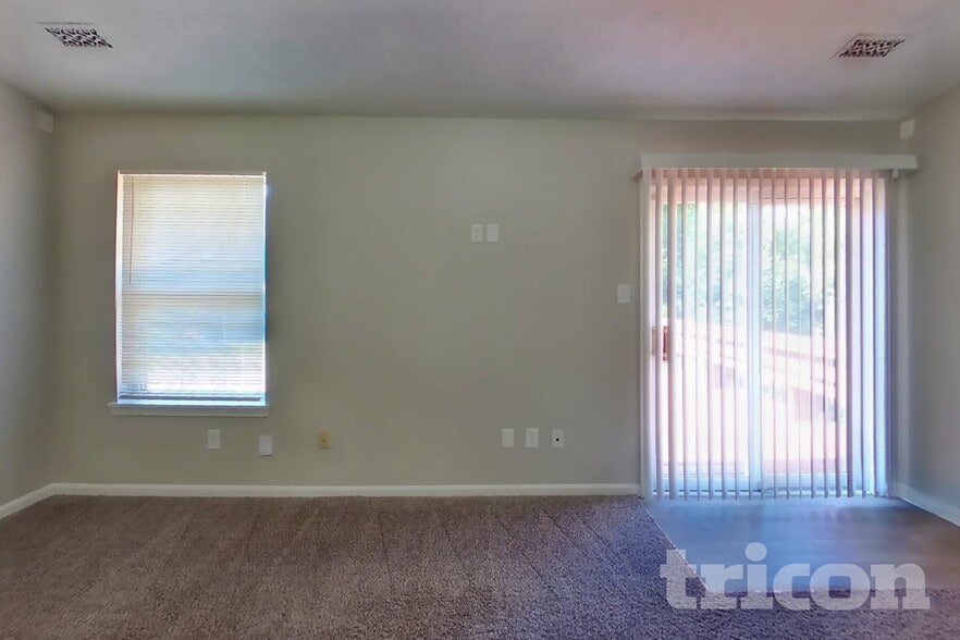 Building Photo - 2607 Cooper Pointe Cir