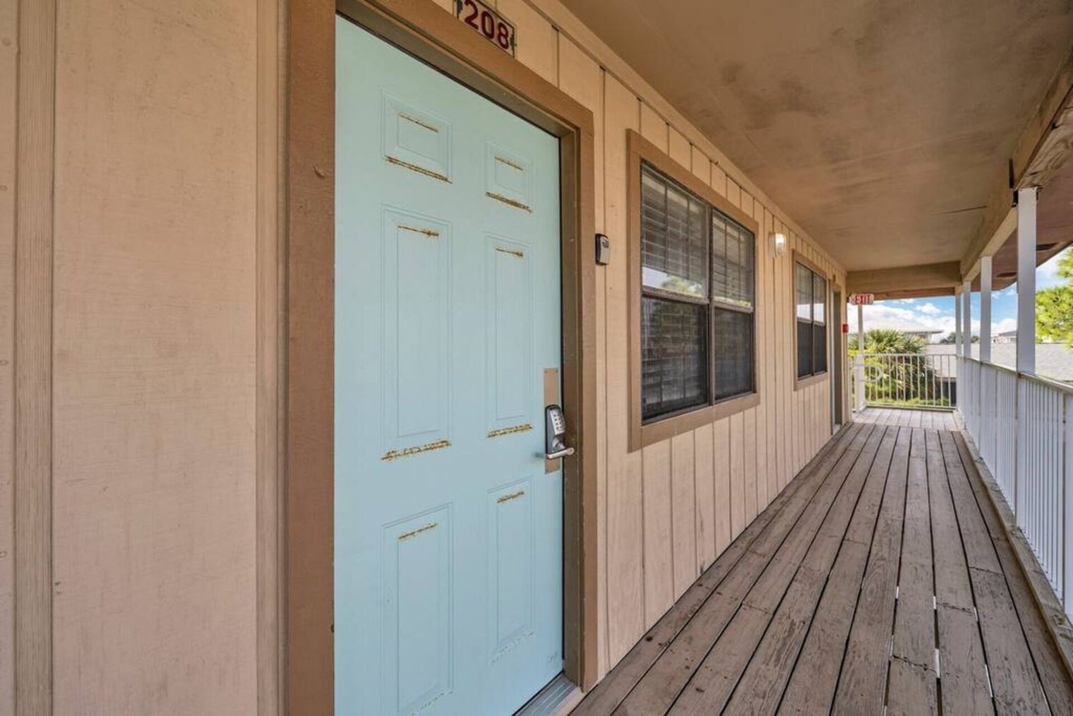 Building Photo - 312 Bream Ave