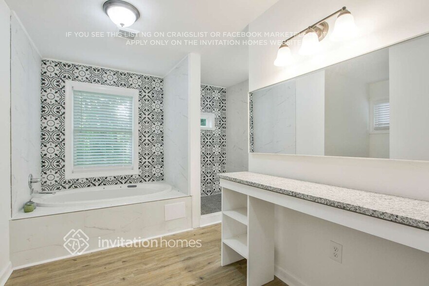 Building Photo - 4224 Timber Valley Ct