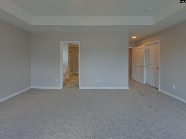 Building Photo - 231 Coppice Ln