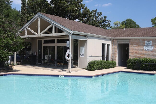 Building Photo - 7900 N Stadium Dr